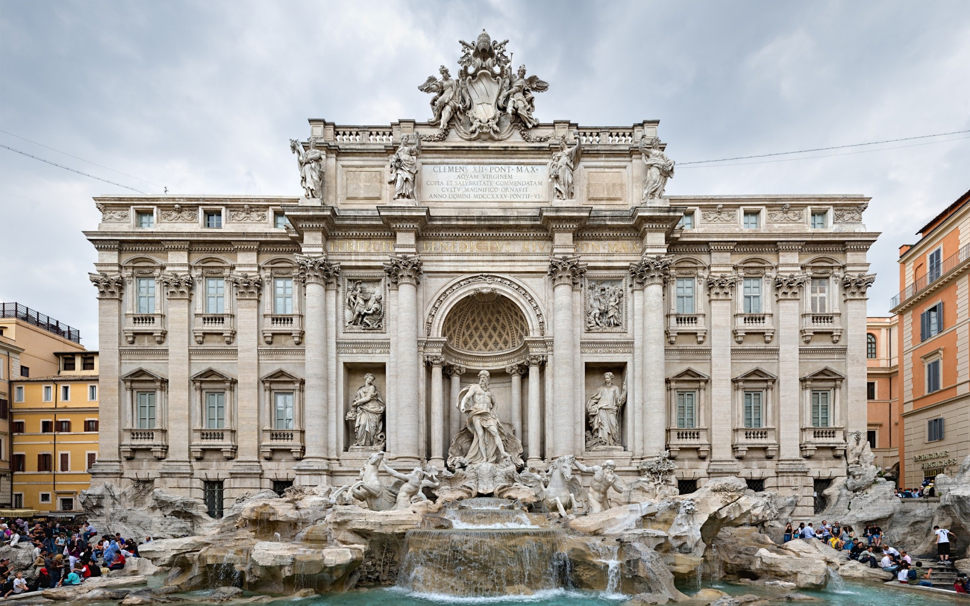 italy architecture city travel building old landmark fountain tourism ancient sculpture monument famous urban statue town historic facade exterior column culture monuments