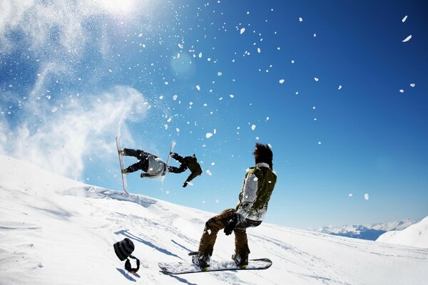 White Top and snowboard freestyle
