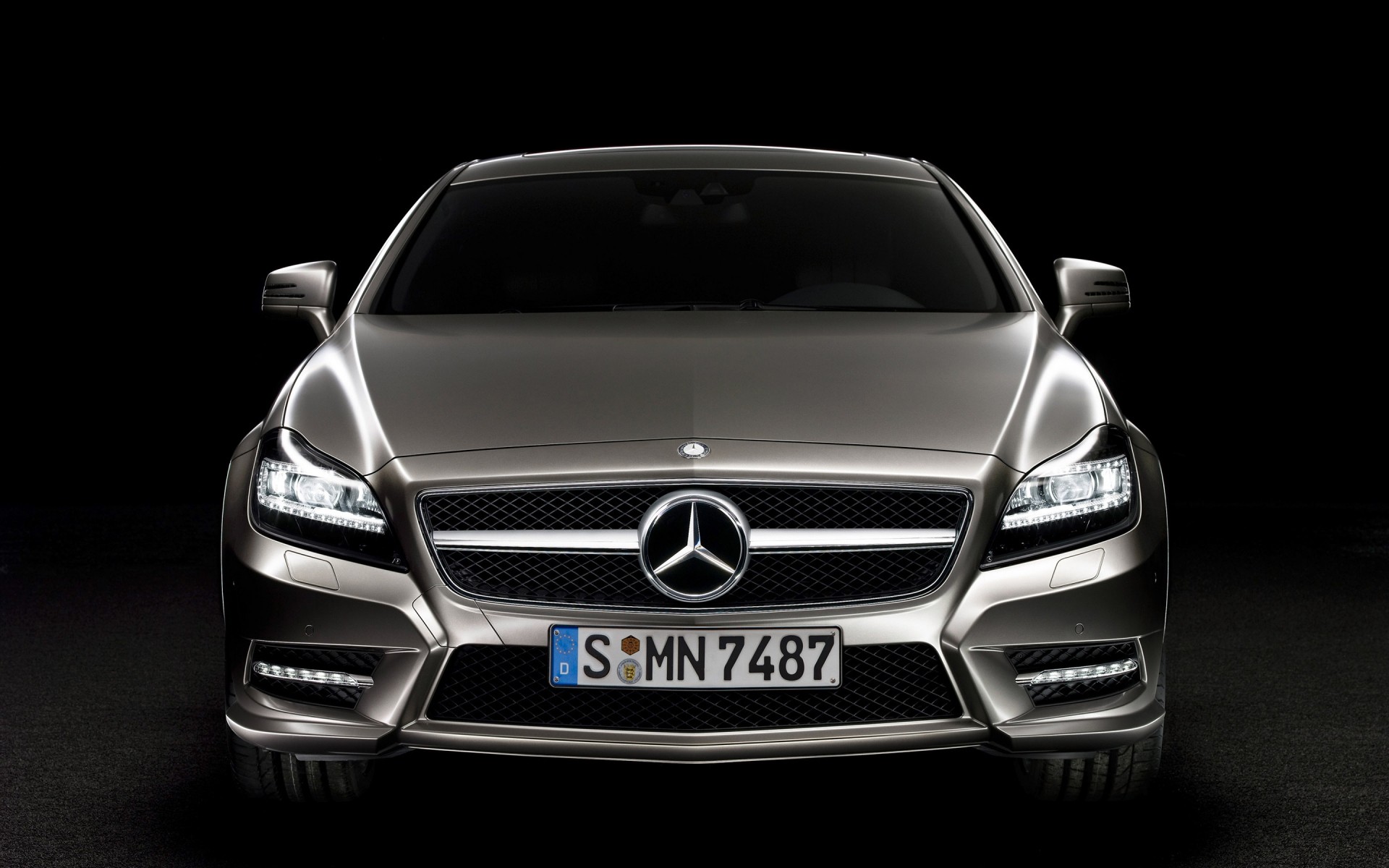 mercedes-benz car automotive chrome fast vehicle sedan wheel show classic coupe transportation system drive power mercedes benz cls