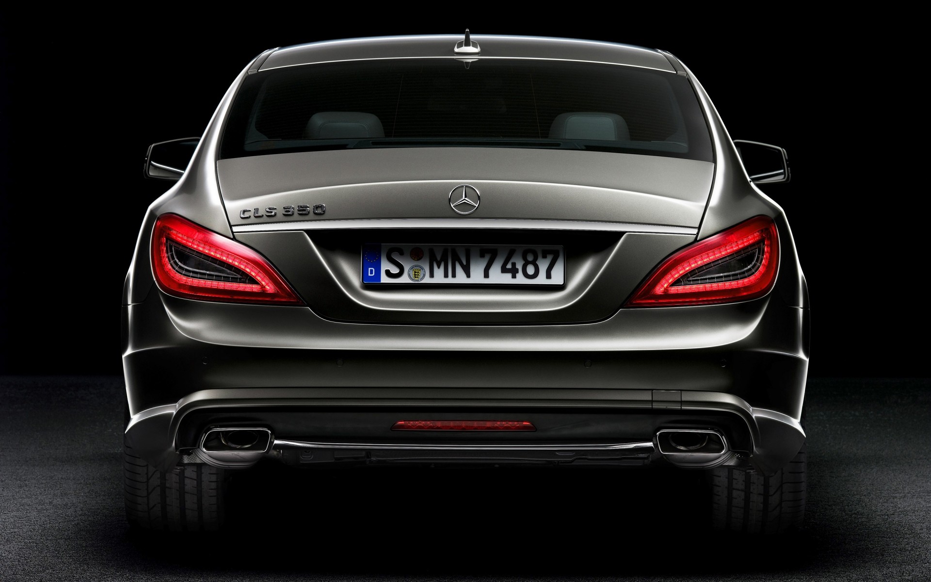 mercedes-benz car vehicle automotive fast wheel transportation system drive power mercedes benz cls