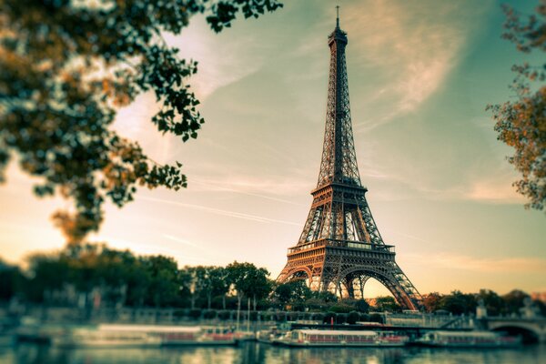 The first photos of the Eiffel Tower