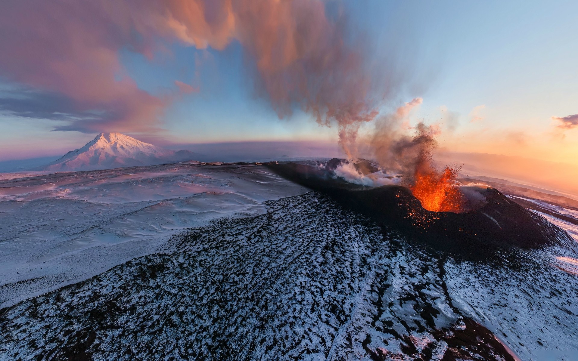 russia volcano sunset snow eruption landscape dawn water mountain outdoors winter evening fog sky steam smoke fire