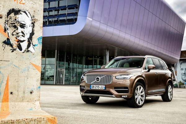 Coffee Volvo on the streets of the city