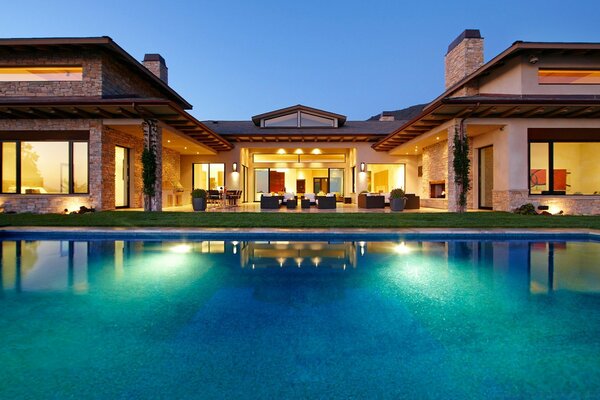Bottomless pool in a beautiful hotel
