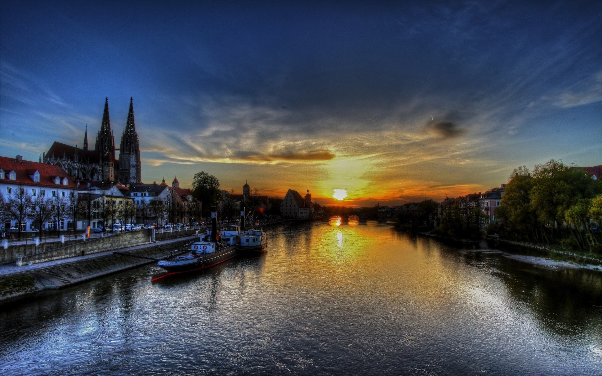 other city river water sunset reflection evening travel dusk dawn sky bridge outdoors canal lake
