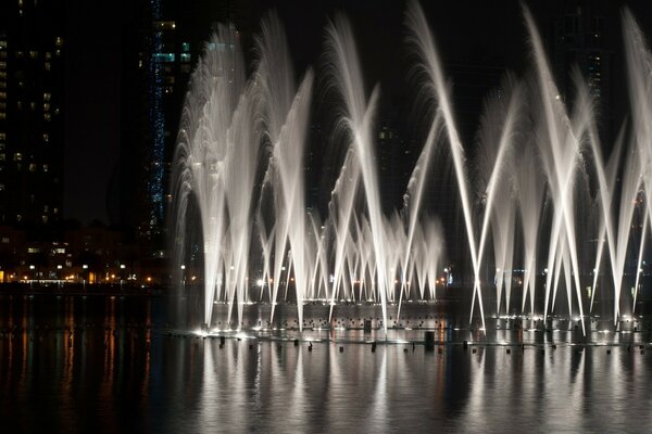 Night view of dancing water