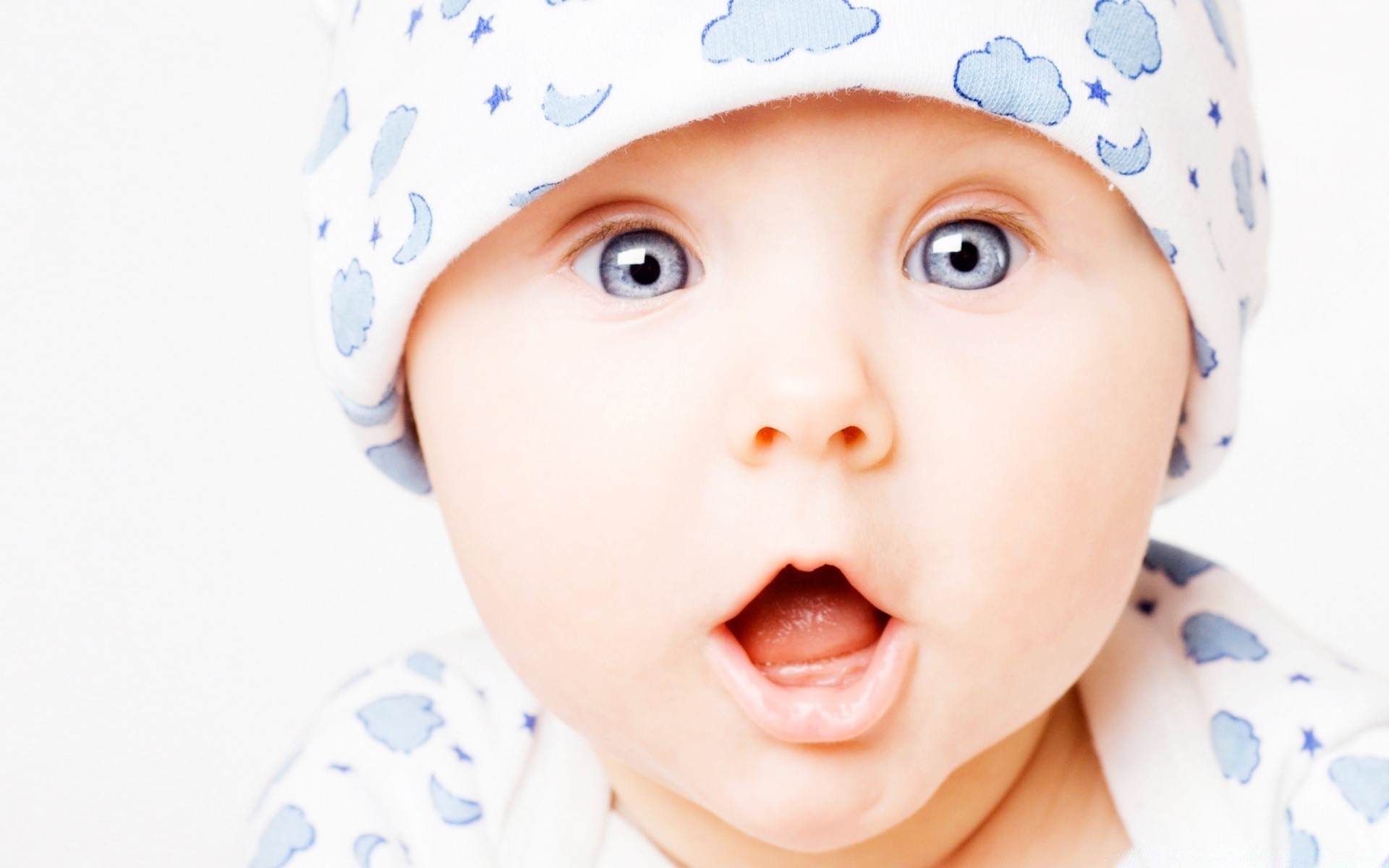 children child baby cute little innocence girl boy funny portrait fun face eye