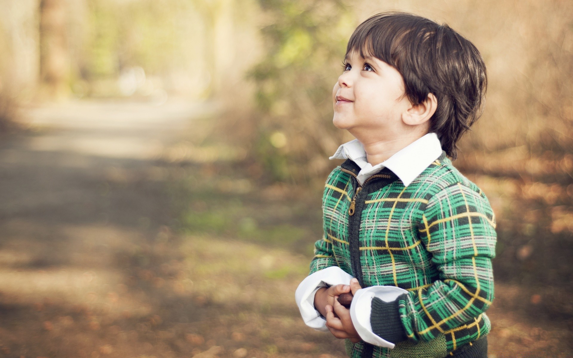 children child one outdoors girl portrait nature fall daylight park happiness leisure adult boy youth wear lifestyle woman fun cute