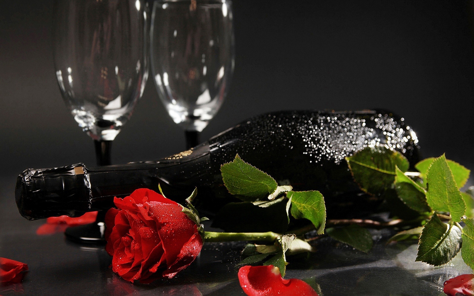drinks wine rose celebration anniversary drink flower romance wedding champagne party still life glass christmas love occasion romantic
