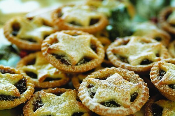 Homemade cookies with jam