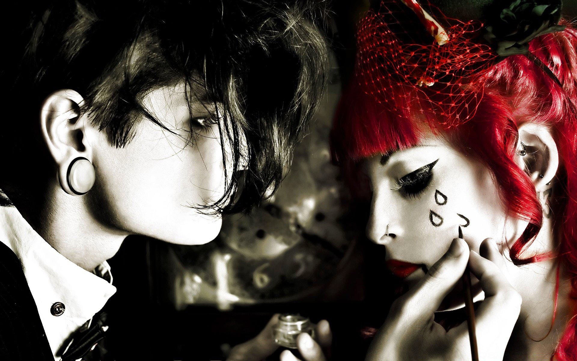 vintage fashion girl model beautiful woman portrait glamour face sexy dark lady style art studio lips hair halloween