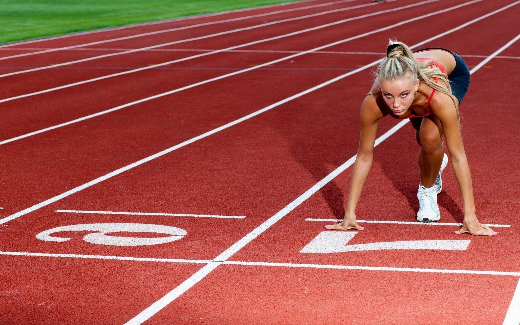 sports track competition stadium runner track and field start sprint sprinter race athlete run challenge decision effort relay action sport destination field win