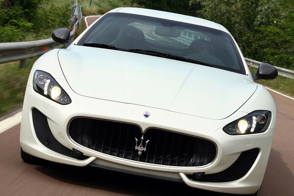 White maserati sports car racing girlfriends