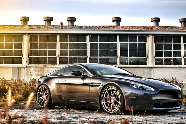 The car is waiting for a long time