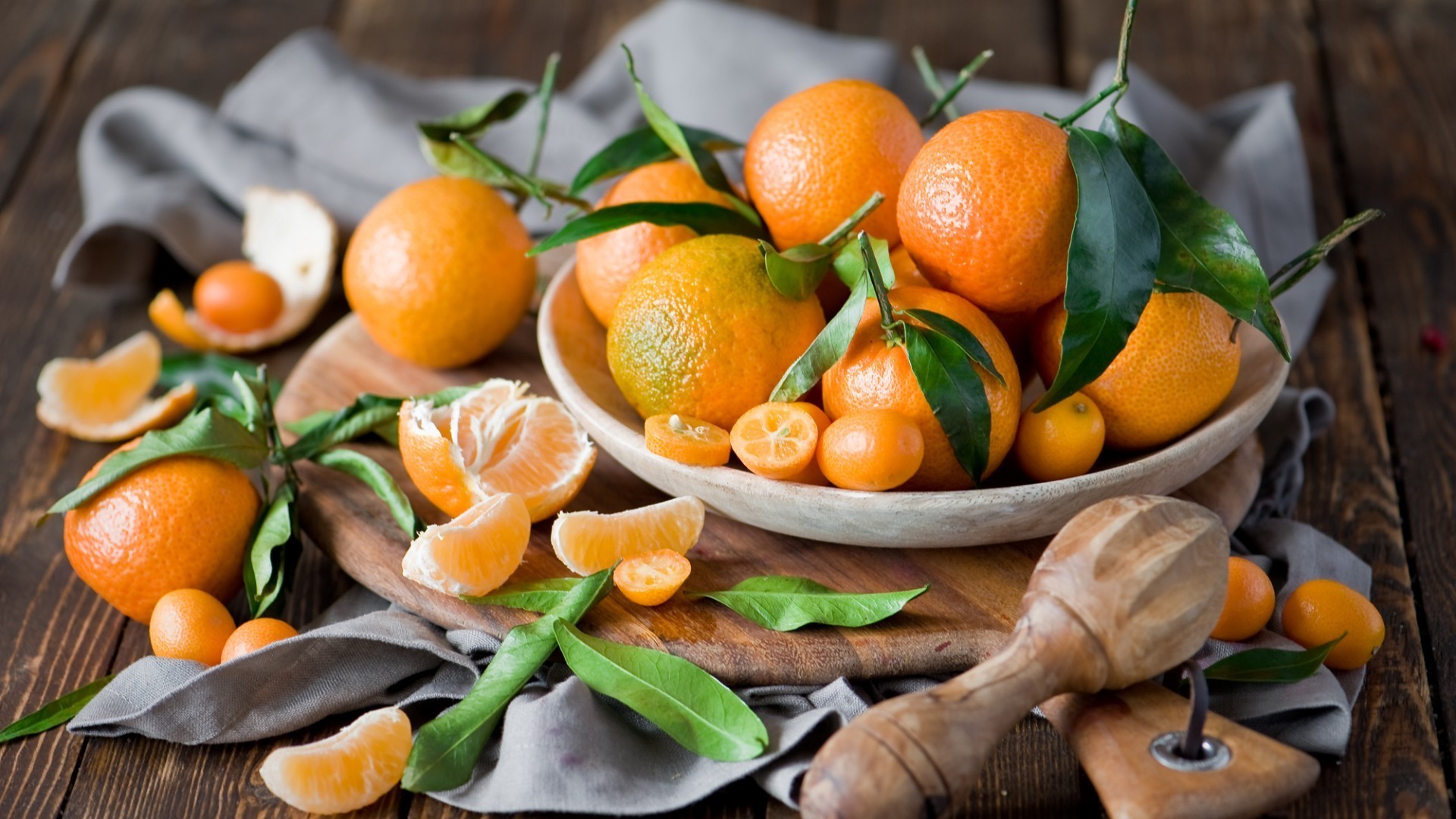 fruit citrus mandarin food tangerine grow lemon juicy leaf health juice tropical healthy