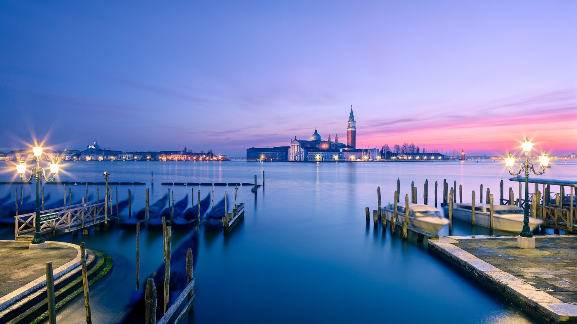 city water pier sunset bridge reflection travel dusk evening sea jetty dawn river sky light architecture cityscape building