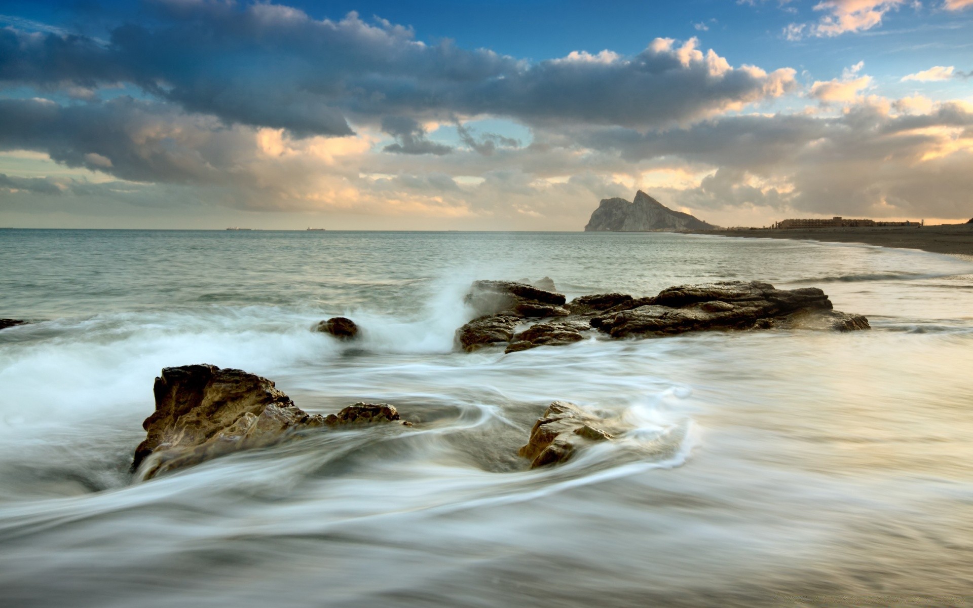 sea and ocean water sunset beach sea ocean seascape dawn surf seashore travel sky landscape sun wave dusk evening nature