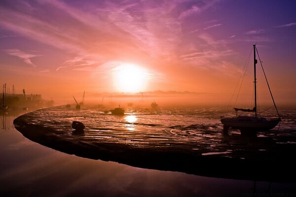 Stunning sunset on the seashore