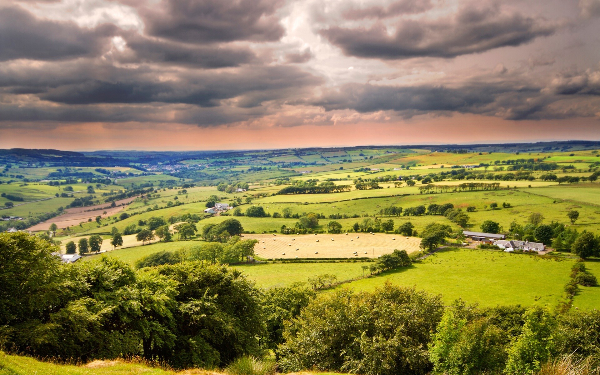 landscapes landscape nature sky agriculture outdoors countryside rural tree grass scenic cropland summer hill field travel hayfield daylight farm