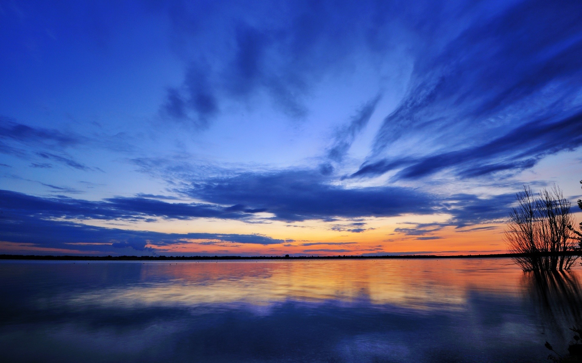 lake sunset water dawn sky nature dusk evening sun landscape summer fair weather outdoors reflection ocean sea
