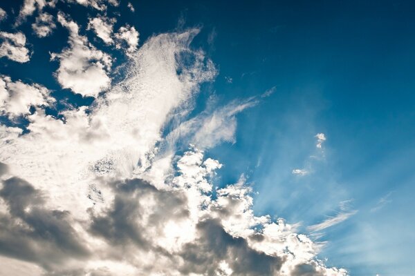 Blue sky and white clouds