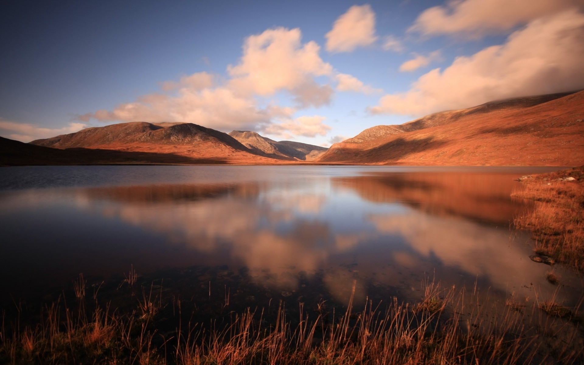 lake sunset dawn water landscape sky nature evening fog dusk mountain outdoors travel reflection fall